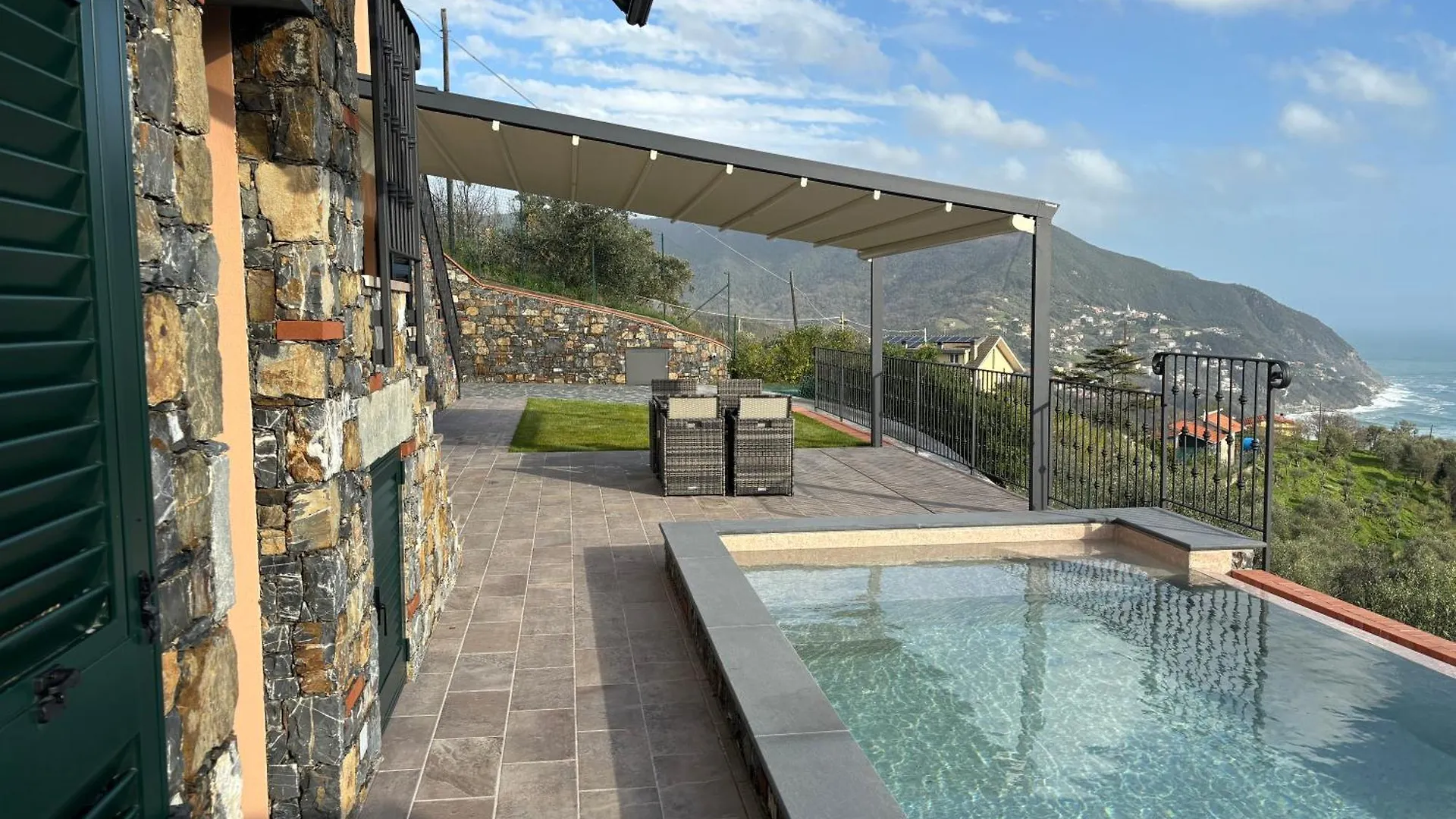 Villa Nina モネーリア 0*,  イタリア